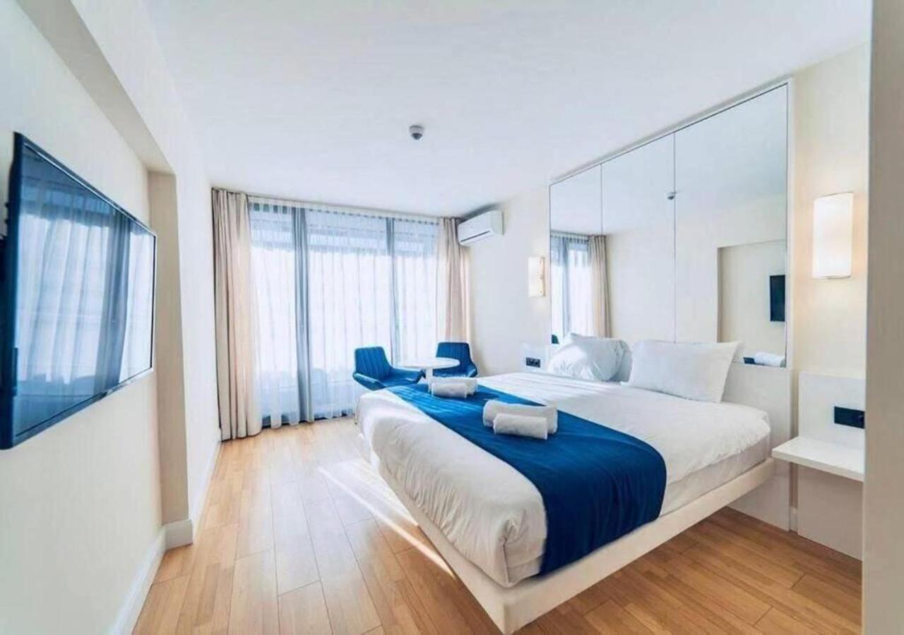 Orbi City Sea View Батуми Екстериор снимка