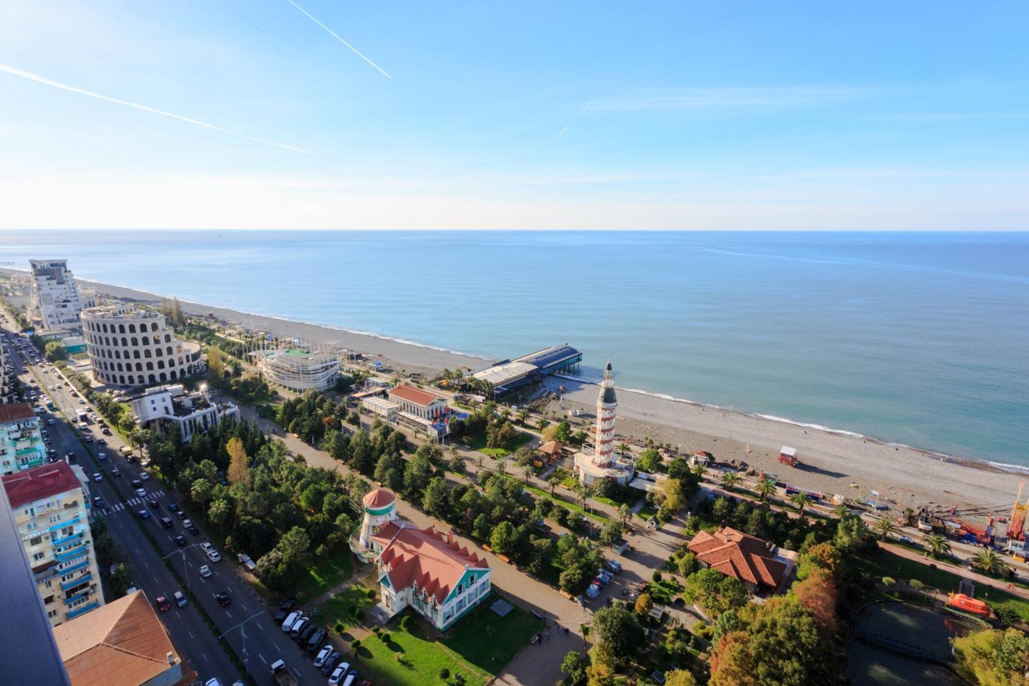 Orbi City Sea View Батуми Екстериор снимка
